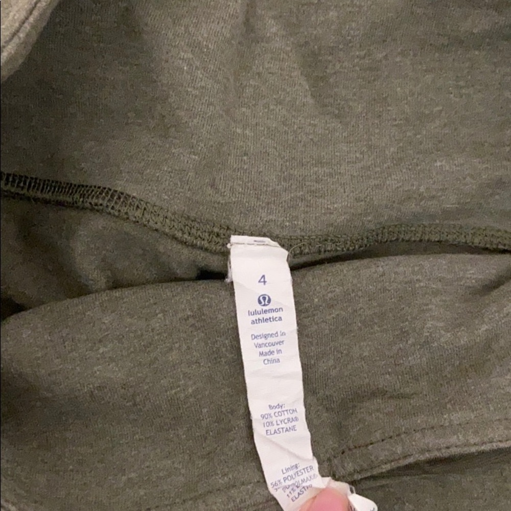 Lululemon Wunder Under crop - Picture 3 of 3